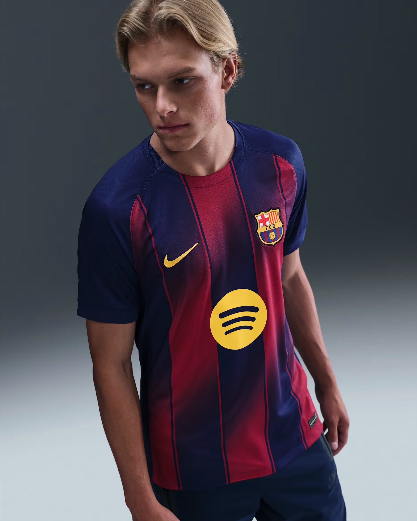 Barcelona Classic Football Shirt | Men's Football T-Shirt